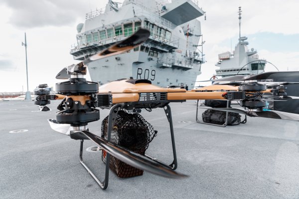Dron su testirali britanski marinci