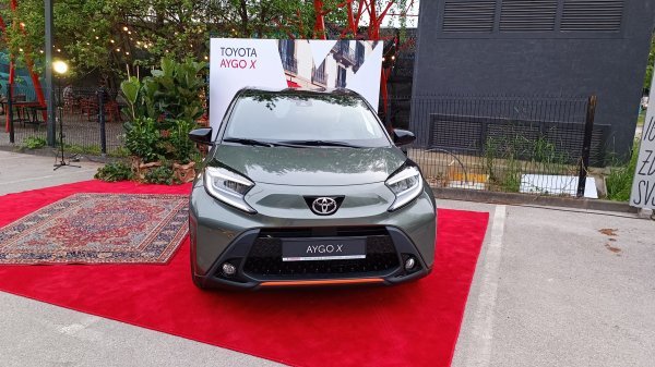 Toyota Aygo X je urbani crossover A-segmentua, dizajniran i proizveden u Europi kako bi zadovoljio zahtjeve urbanog i prigradskog života u Europi (hrvatska premijera)