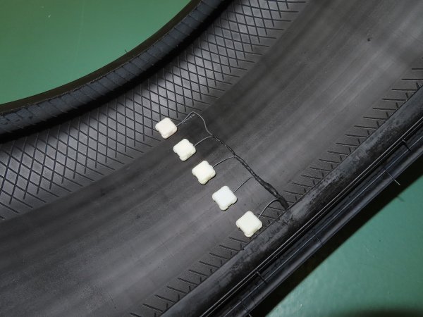 Minijaturizirani sakupljači energije instalirani u gumama iskorištavaju rotaciju gume