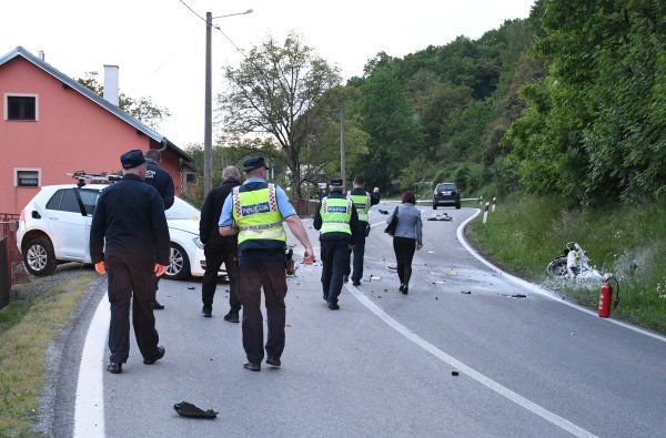 Pogibija motociklista kod Petrinje