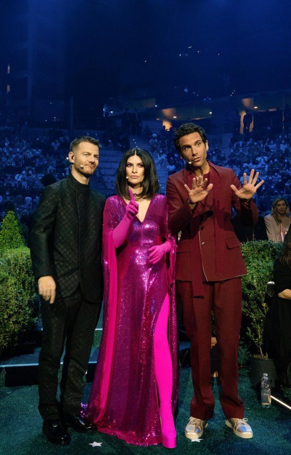 Alessandro Cattelan, Laura Pausini i Mika