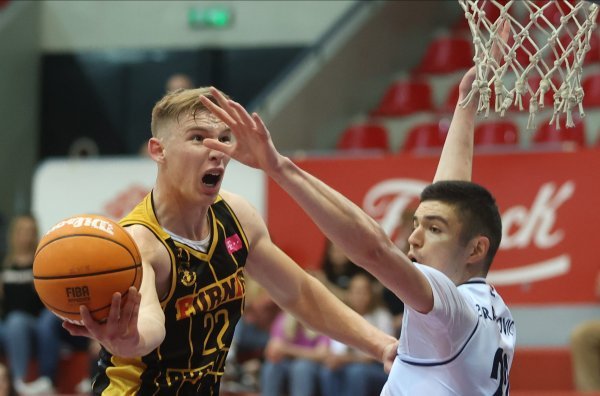 KK Cibona - KK Furnir