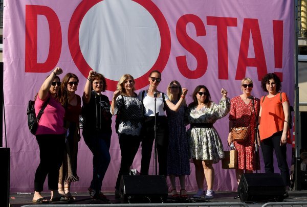 Okupljanje na prosvjedu DOSTA!