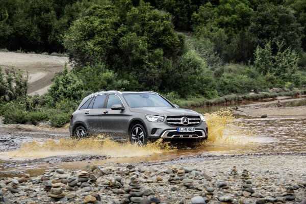 Mercedes-Benz GLC (X253) iz 2019.