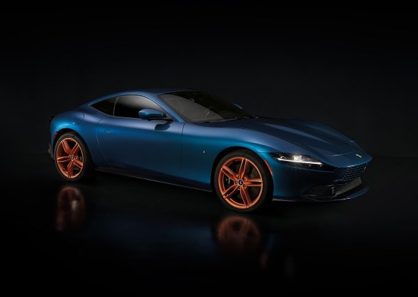 Ferrari Roma Tailor Made