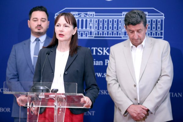 Hrvatski suverenisti o sukobu navijača s policijom