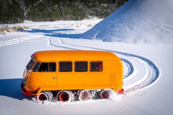 VW T1 'Half-track Fox' iz 1962.