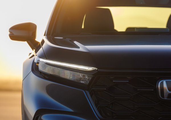 Honda CR-V (2023)
