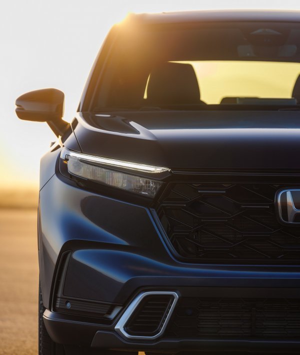 Honda CR-V (2023): prve službene slike nove generacije omiljenog kompaktnog crossovera