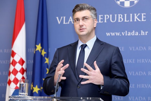 Plenković bi uvođenje eura, Grabar Kitarović slabiju kunu  Pixsell