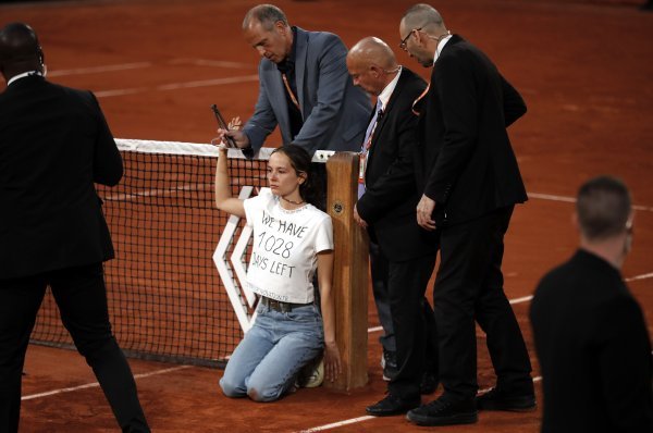 Prekid na Roland Garrosu