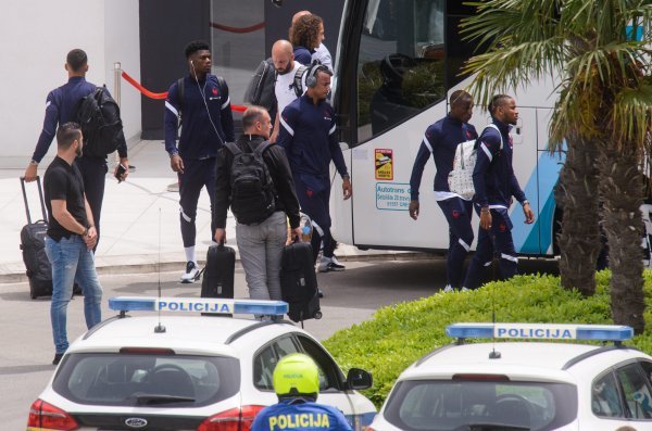 Igrači francuske nogometne reprezentacije stigli u splitski hotel Radisson