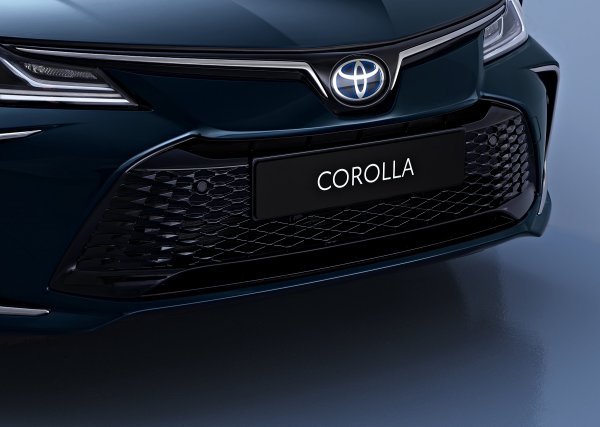 Toyota najavljuje novu Corollu za 2023.: limuzina