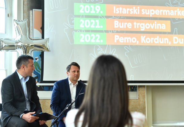 Članovi uprave Studenca predstavili novosti iz kompanije