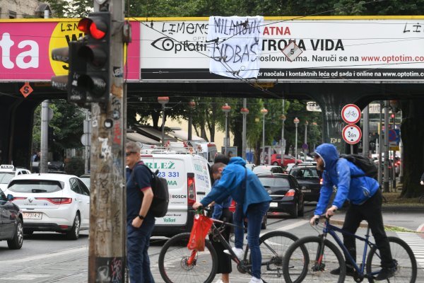 Uvredljivi grafiti protiv Zorana Milanovića