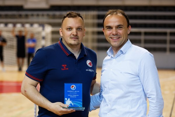 Trener Dubrave Alen Dujmić i gradonačelnik Poreča Loris Peršurić