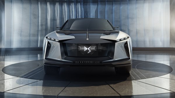 DS AERO SPORT LOUNGE konceptni automobil