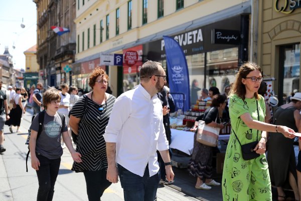 Tomašević na manifestaciji Projekt Ilica Q’ART