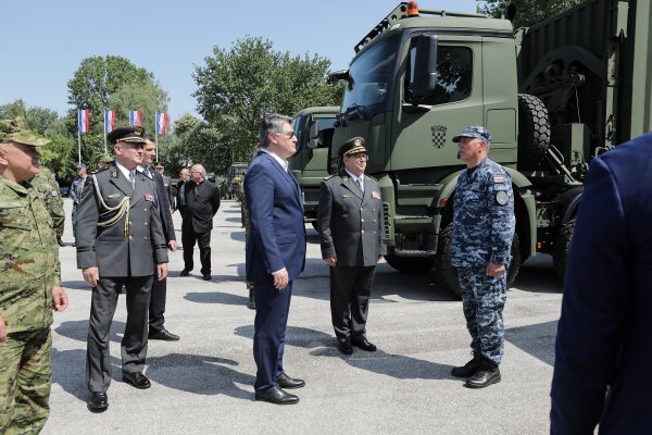 Milanović u vojarni Croatia