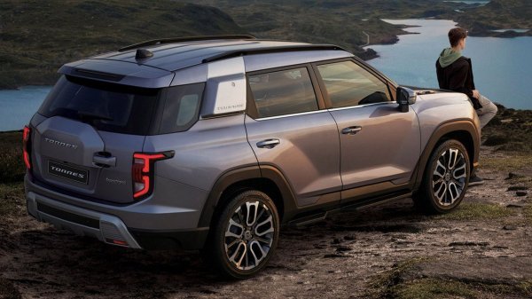 SsangYong je pokazao potpuno novi SUV Torres sredinom 2022.