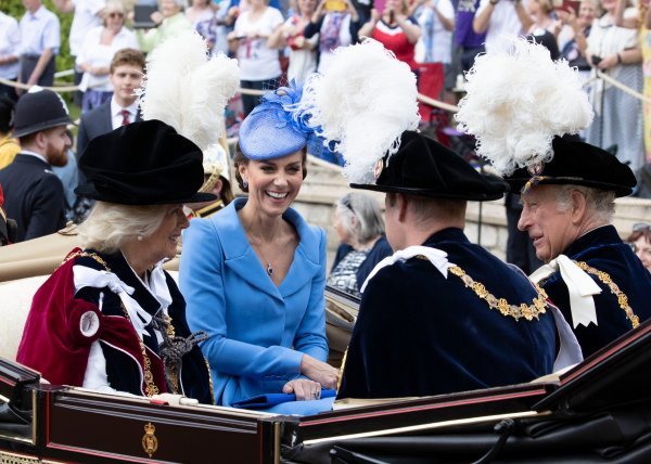 Princ Charles, princ William, vojvotkinja Camilla i Kate