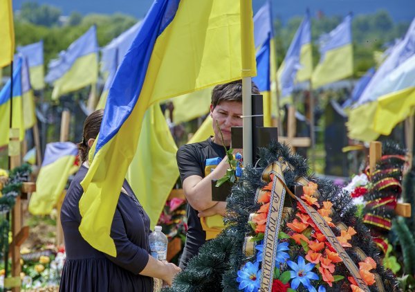 Posljednji ispraćaj poginulog ukrajinskog vojnika