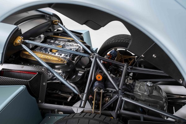 Pagani Huayra Codalunga izrađena po narudžbi: Hiperautomobil od 7 milijuna eura s V12 motorom i 840 KS