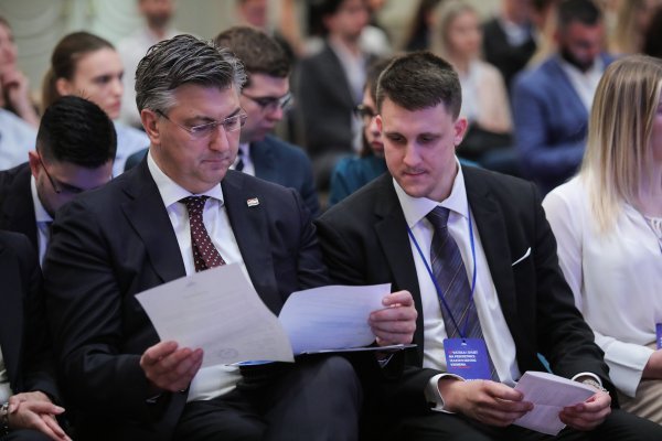 Premijer Andrej Plenković na konferenciji ELSA-e