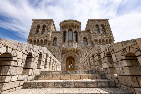 Dvorac kanadskog milijunaša u Međugorju