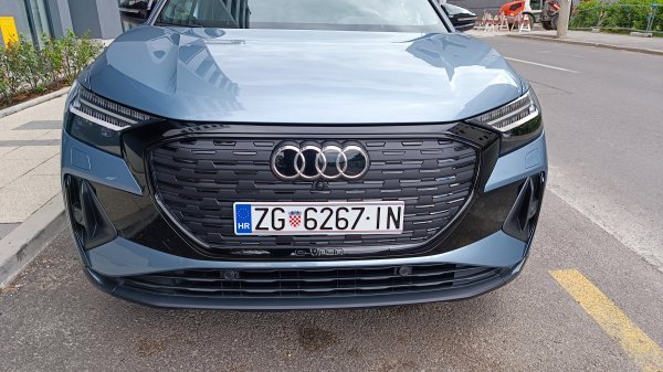 Audi Q4 Sportback 50 e-tron quattro S line