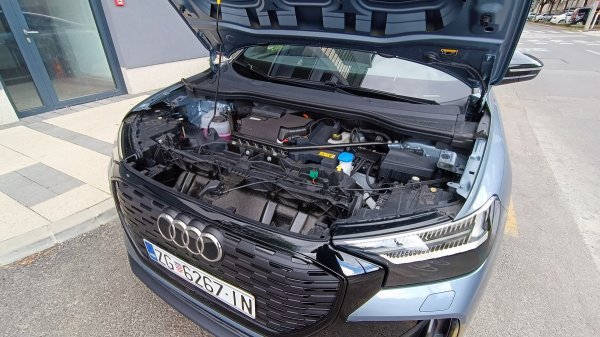 Audi Q4 Sportback 50 e-tron quattro S line