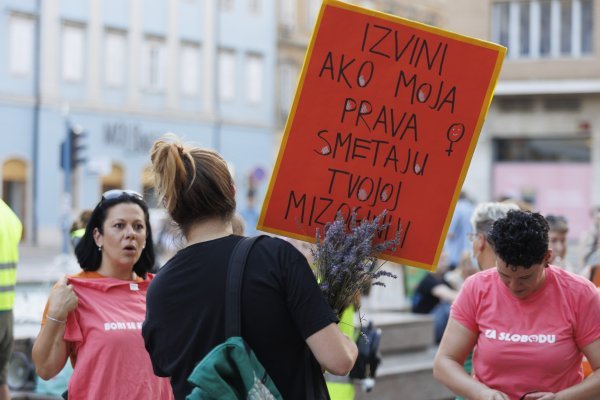 Rijeka: Mirno prosvjedno okupljanje 'Hod za slobodu'
