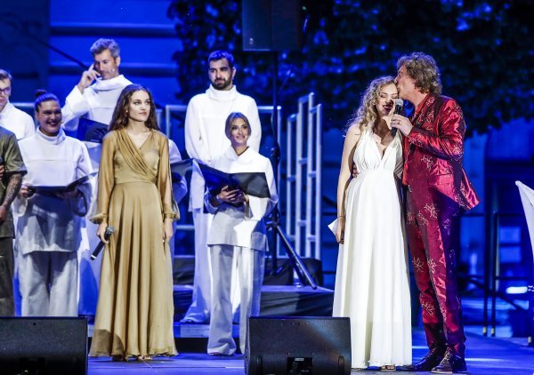 Hana Huljić Grašo i Tonči Huljić - Misa Mediterana