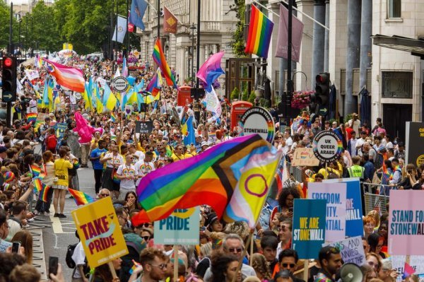 Povorka ponosa u Londonu