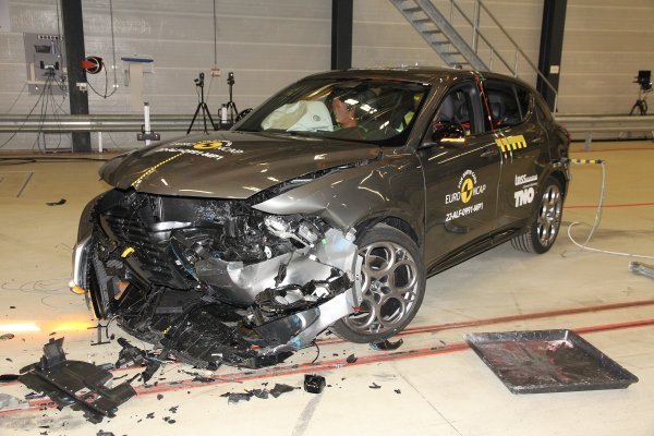 Alfa Romeo Tonale - Euro NCAP 2022