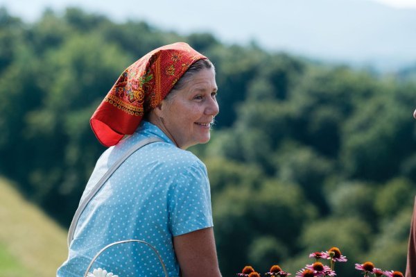 Film Nosila je rubac črleni