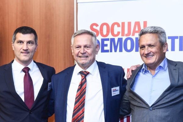 Osnivanje stranke Socijaldemokrati