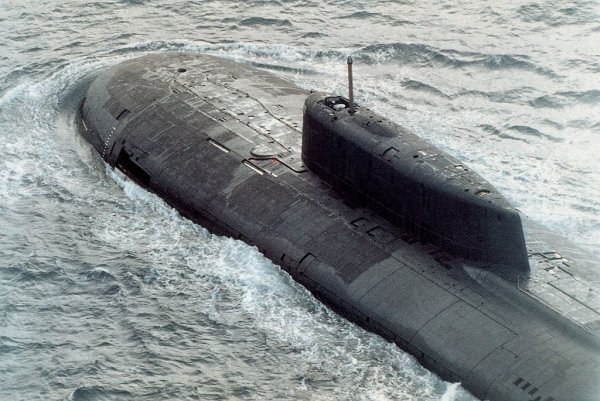Maksimalna brzina podmornice iznosi 56 kilometara na sat