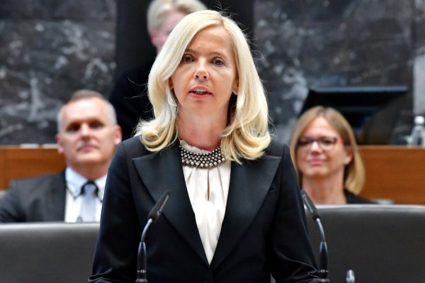 Slovenska ministrica vanjskih poslova Tatjana Bobnar