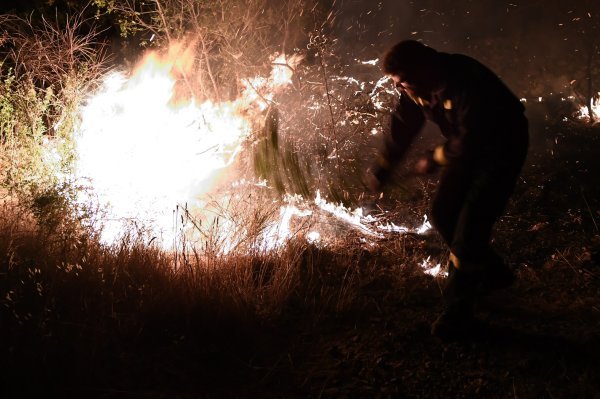 Požar je noćas gorio i kod sela Podgaj