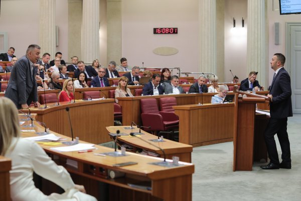 Rasprava u Saboru o opozivu ministra Gordana Grlića Radmana