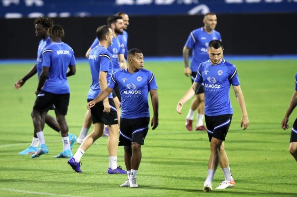 Trening nogometaša Škupija