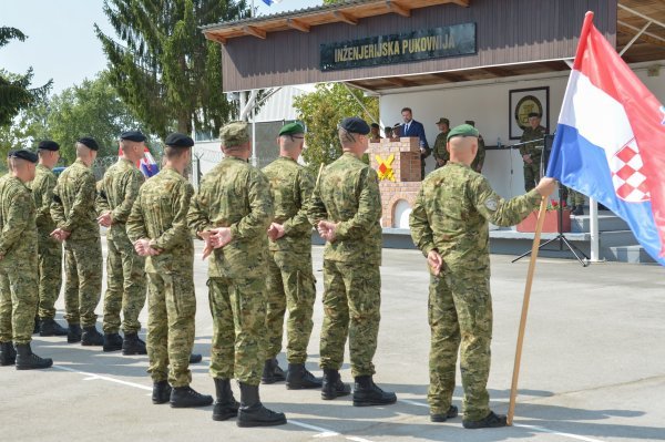 Banožić u posjeti 1. HRVCON-u koji odlazi u Mađarsku