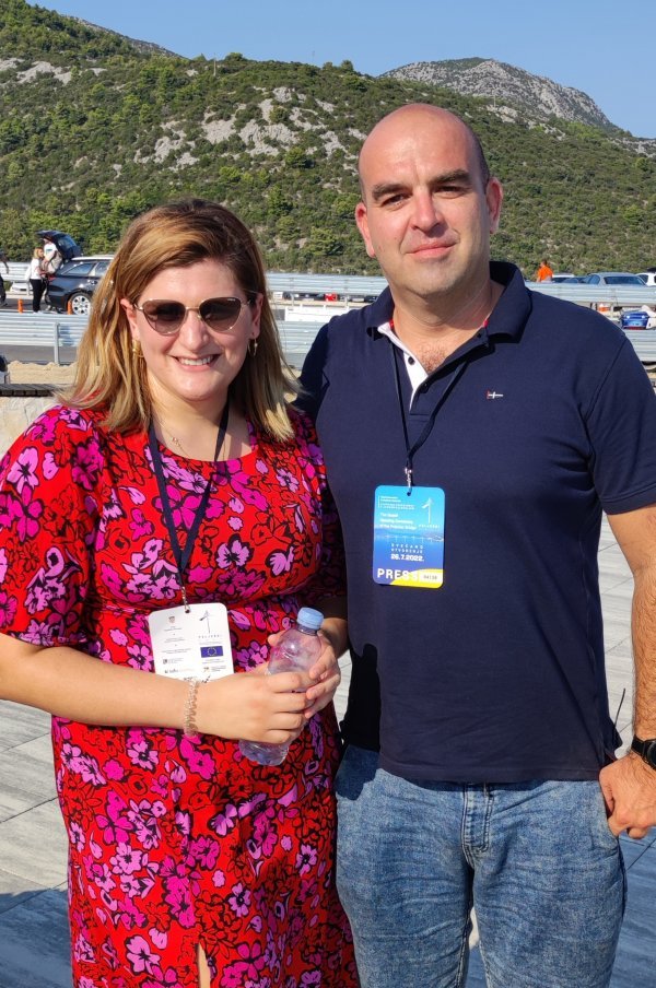 Lucija Mrgudić i naš novinar Damir Petranović