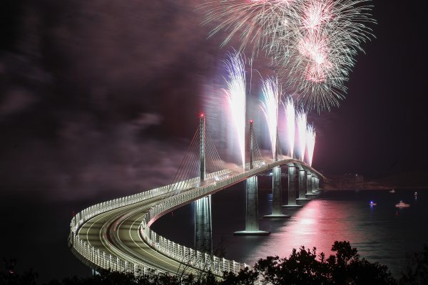 Vatromet na otvorenju Pelješkog mosta