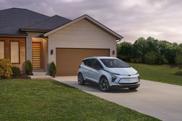 Chevrolet Bolt EV (2023.)