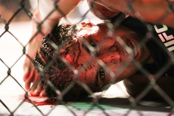 Julianna Pena i Amanda Nunes