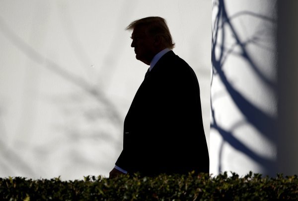 Američki predsjednik Donald Trump je veliki dio svoje kampanje gradio na obećanjima kako će poslove u industrijskoj proizvodnji vratiti u SAD