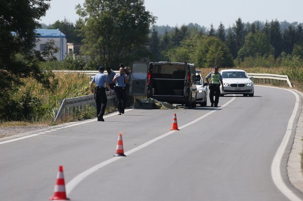 Prometna nesreća u Sikirevcima