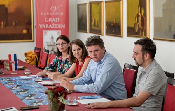 Škola medijske kulture